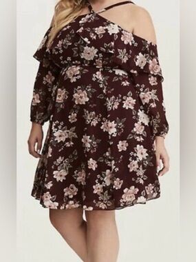 TORRID Size 18 Halter Style Ruffled Cold Shoulder Skater Dress Floral
